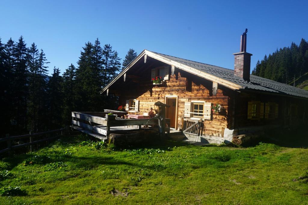 Bio-Bauernhof Hatzbauer Maria Alm am Steinernen Meer Exteriör bild